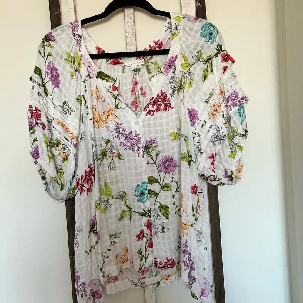 Jane and Delancey Multicolor Floral Blouse - Picture 1 of 7